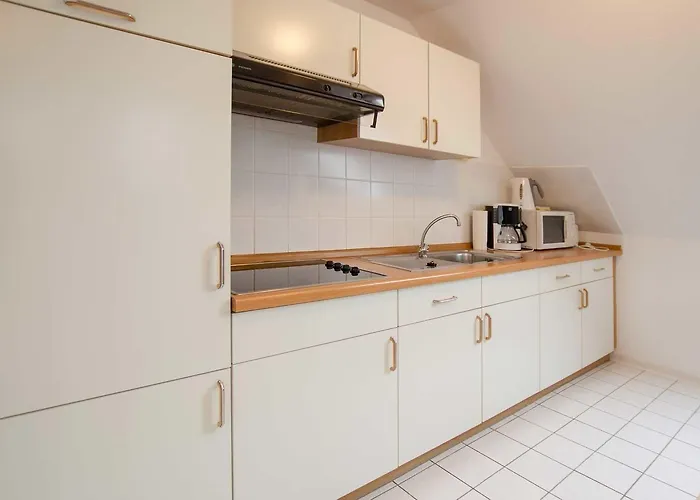 Becker R Nr29 Apartment *